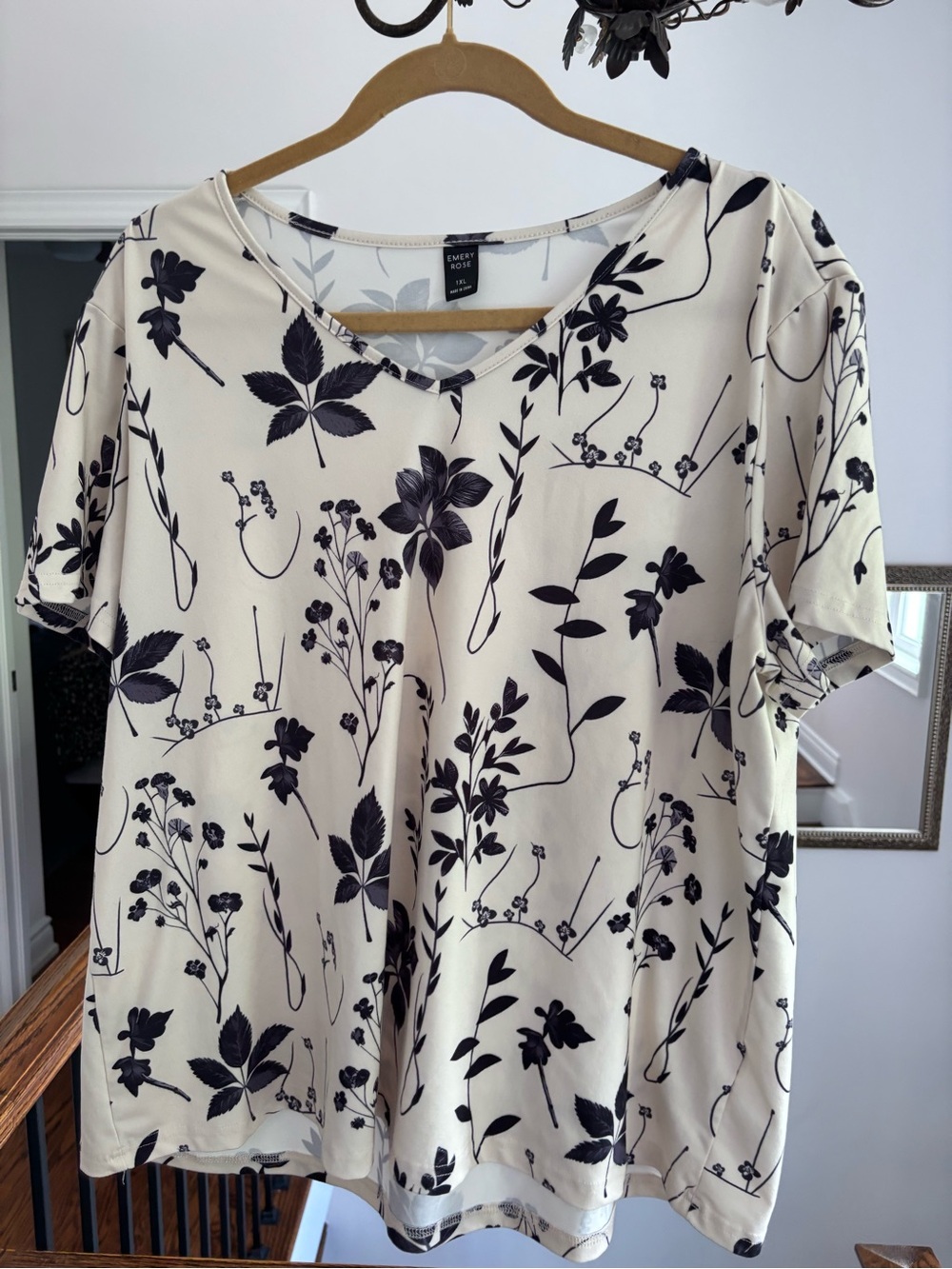 Cream Floral V-Neck Top